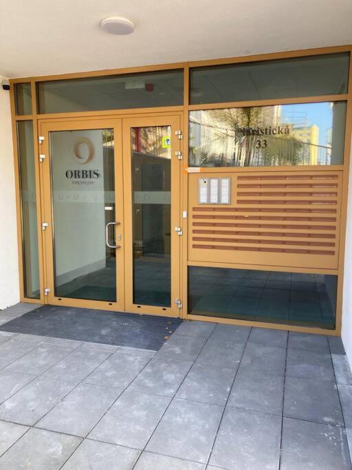 Komfortny Apartman A407 V Centre Nr, Bez Kuchyne, Parkovisko Zdarma Neutra Exterior foto